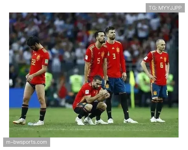 布莱顿传控体系存短板，高压逼抢导致防线空当过大